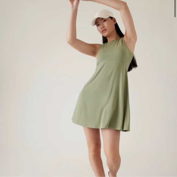 Athleta Dresses & Skirts - EUC Athleta Santorini Thera Dress in Eucalyptus Olive size Medium Tall
